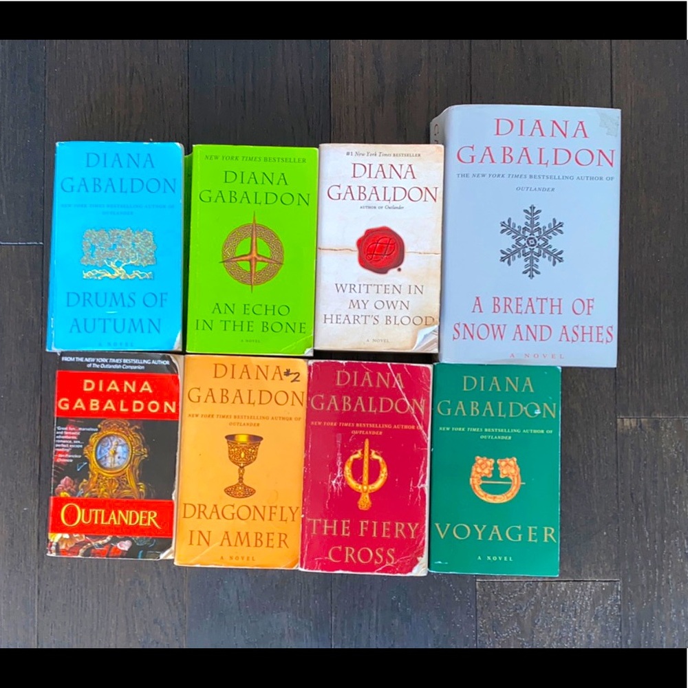 Set of Outlander books - Diana Gabaldon